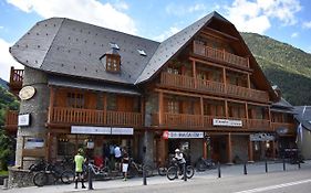 Apartamentos Deth Camin Reiau